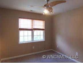 63 Farington Circle - Photo 9