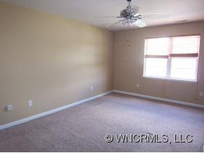 63 Farington Circle - Photo 10