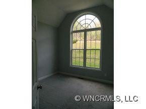 15 Rock View Court - Photo 8