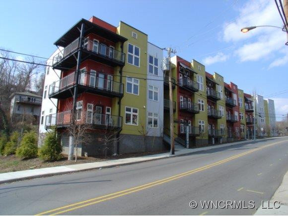 125 Clingman Ave Unit 102