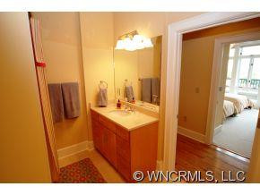 21 Battery Park Unit 406 - Photo 16
