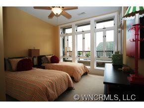 21 Battery Park Unit 406 - Photo 9