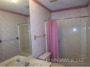 552 Woodfield Lane - Photo 11