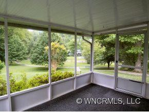 552 Woodfield Lane - Photo 12
