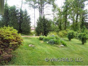 552 Woodfield Lane - Photo 13