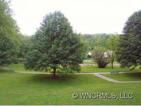 552 Woodfield Lane - Photo 16