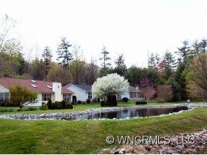 552 Woodfield Lane - Photo 18