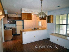 552 Woodfield Lane - Photo 8