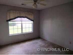 552 Woodfield Lane - Photo 10