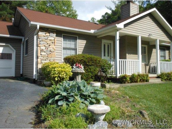 216 Stonebrook Drive - Photo 2