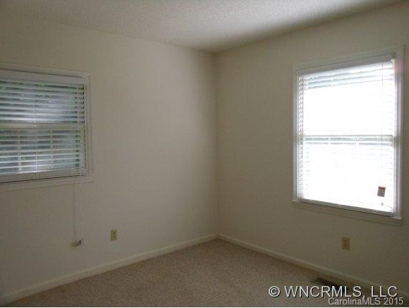 216 Stonebrook Drive - Photo 14