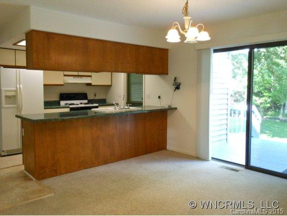 216 Stonebrook Drive - Photo 4
