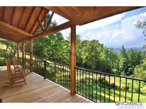 720 TRADITIONS WAY - Photo 3