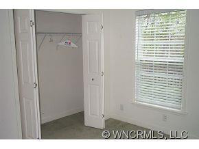 431 Spring Hollow Dr - Photo 5