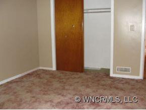81 FLAT CREEK CHURCH RD - Photo 5