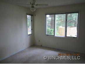 94 Hollybrook Dr - Photo 11