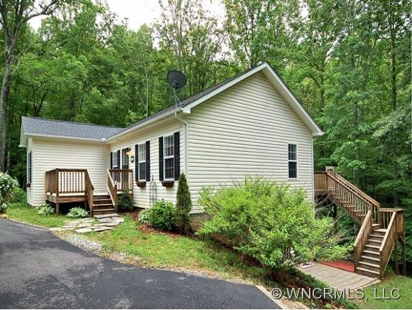 234 HICKORY RIDGE LANE