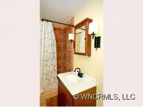 234 HICKORY RIDGE LANE - Photo 11