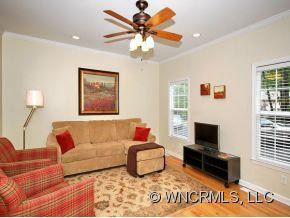 234 HICKORY RIDGE LANE - Photo 3