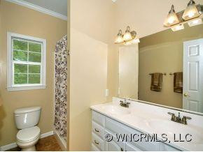 234 HICKORY RIDGE LANE - Photo 7