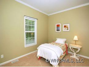 234 HICKORY RIDGE LANE - Photo 10