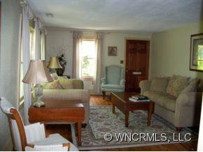 12 Hickory Lane - Photo 2