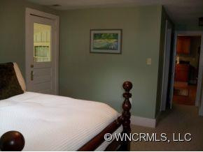 12 Hickory Lane - Photo 8