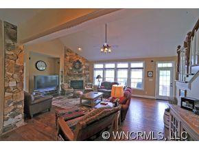 40 Jupiter Hills Drive - Photo 3