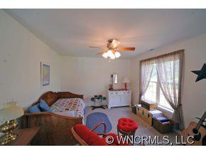 28 Woods Crossing Way - Photo 17