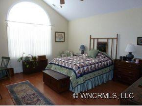 26 Mountain Meadow Circle - Photo 11