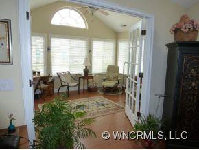 26 Mountain Meadow Circle - Photo 5