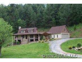 153 Bee Branch Road - Photo 2