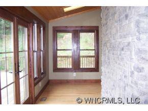 153 Bee Branch Road - Photo 7