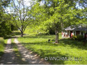 299 Lone Pine Road - Photo 2