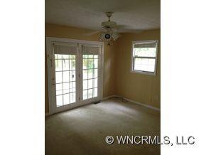 136 Briar Lane - Photo 4