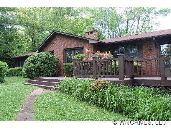 405 N Overlook Terrace