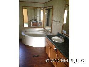 1709 N Canton Road - Photo 10