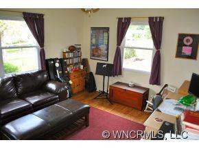 127 Grandview Circle - Photo 9