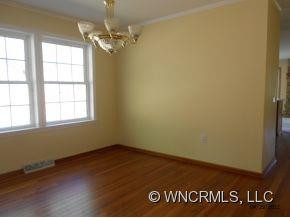 60 Legend Drive - Photo 4