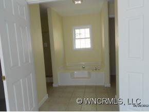 60 Legend Drive - Photo 6
