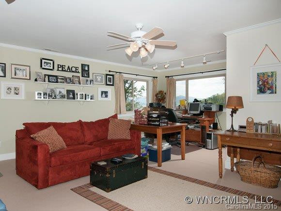 1 Wedgewood Terrace - Photo 15
