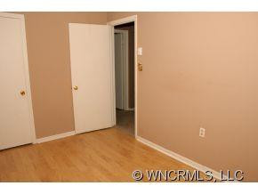 104 Brookside Drive - Photo 14