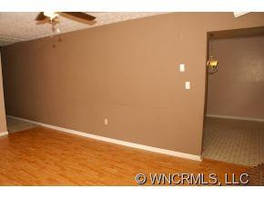 104 Brookside Drive - Photo 7