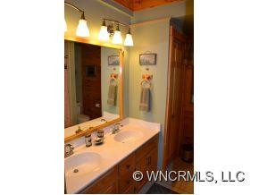924 Creekside Drive - Photo 12