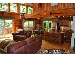 924 Creekside Drive - Photo 3