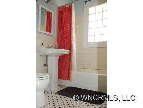 50 Vandalia Avenue - Photo 14
