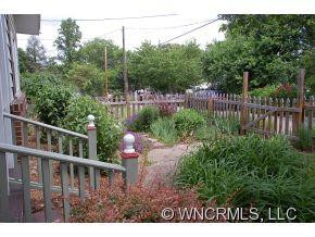 50 Vandalia Avenue - Photo 3