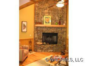 90 Falling Leaf Lane - Photo 2