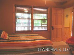 90 Falling Leaf Lane - Photo 10