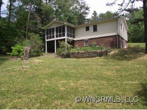 16 Laurel Hill Drive - Photo 4
